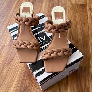 Dolce Vita Ivory Stacey Sandals